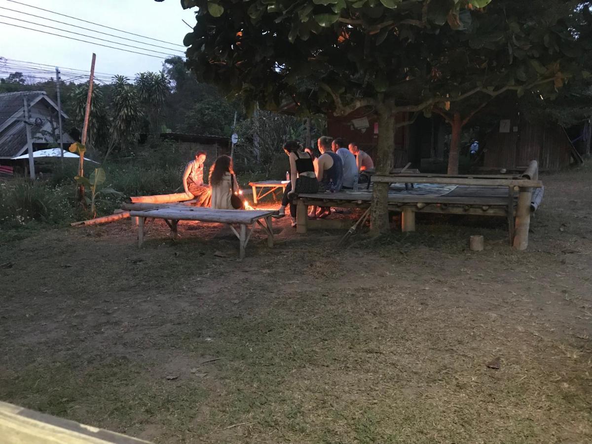 Pai Sleepy Hut Exterior photo